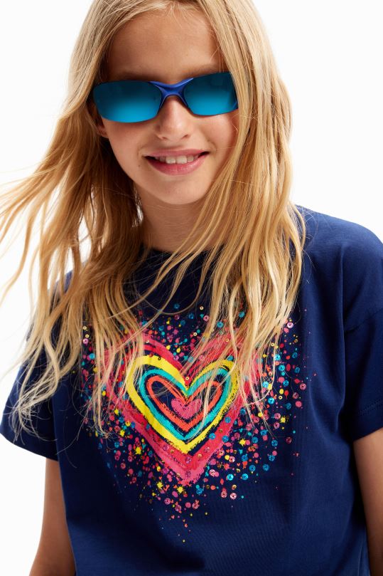 ropa 4802L1755 chica Desigual camiseta con corazón y lentejuelas - Desigual Colombia Medellín