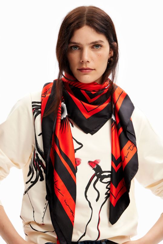 Desigual Colombia pagina oficial - accesorio 4802L1443 mujer Desigual bufanda cuadrada geométrica