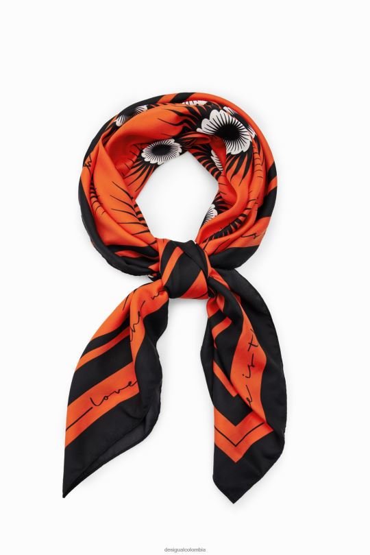 Desigual Colombia pagina oficial - accesorio 4802L1443 mujer Desigual bufanda cuadrada geométrica