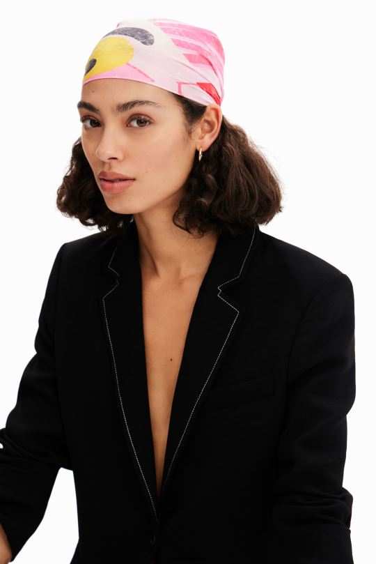 accesorio 4802L494 mujer Desigual bufanda cuadrada pantera rosa - Desigual shop