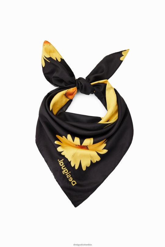 Desigual Colombia - accesorio 4802L552 mujer Desigual bufanda cuadrada con margaritas