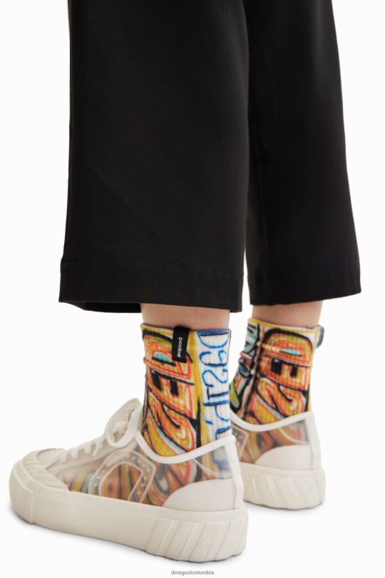 accesorio 4802L382 mujer Desigual calcetines con logo artístico - Desigual shop