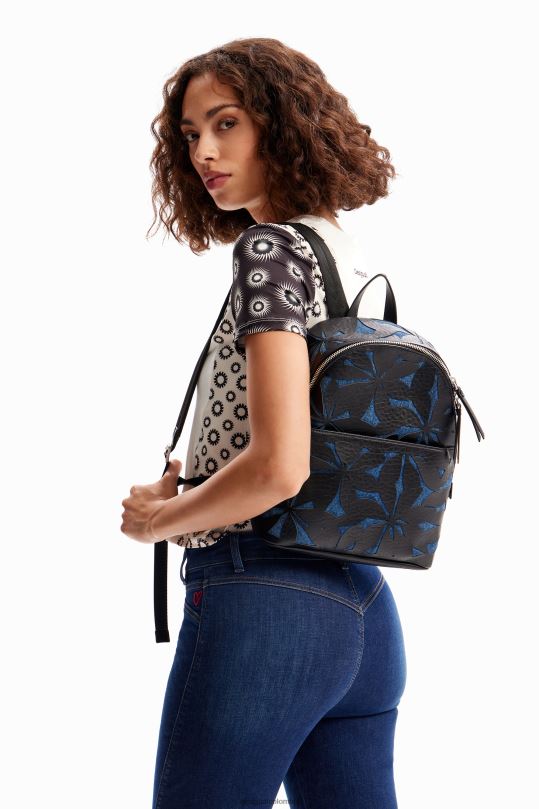 accesorio 4802L1221 mujer Desigual mochila pequeña con flores troqueladas - Desigual sales online