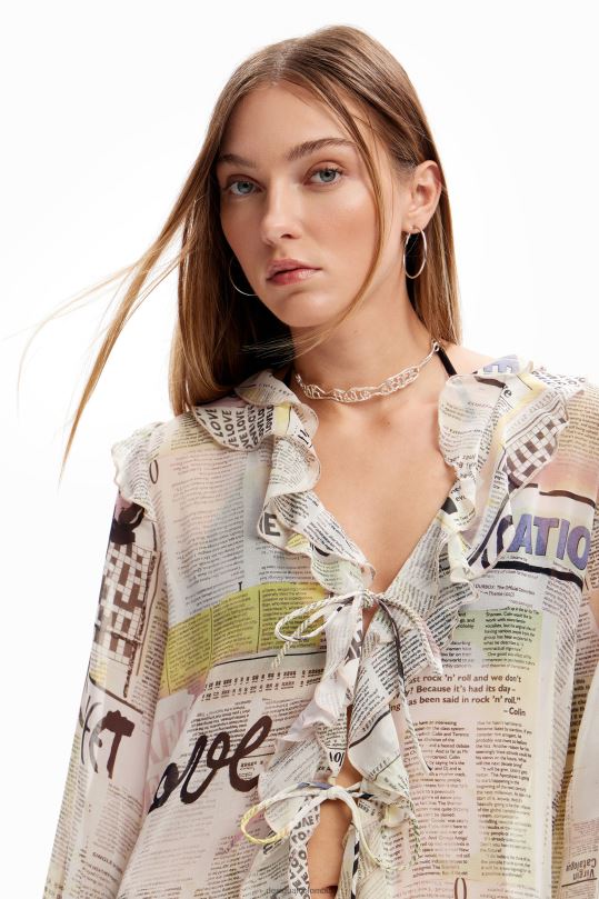 ropa 4802L105 mujer Desigual blusa tipo periódico larga con volantes - Desigual Colombia rebajas