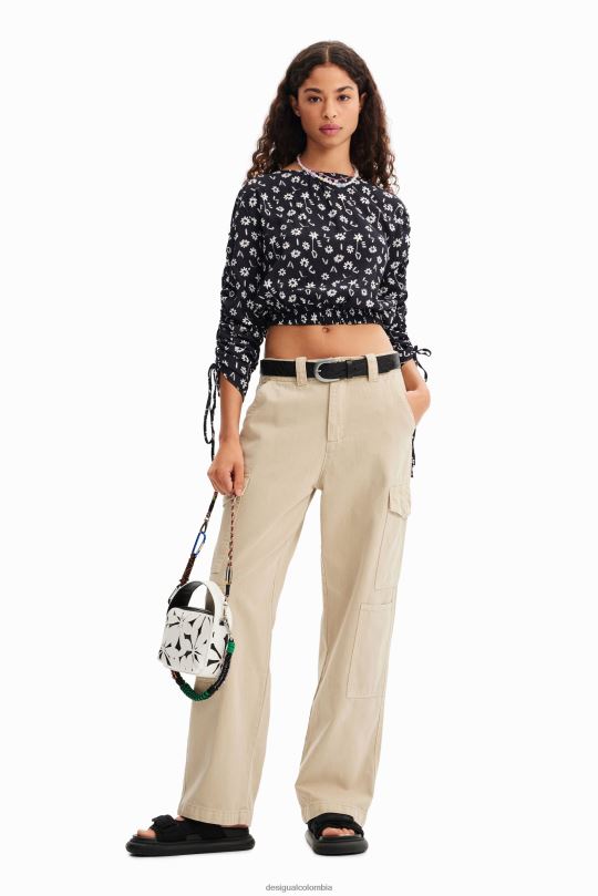 Desigual zapatos Colombia - ropa 4802L675 mujer Desigual blusa corta fruncida con flores