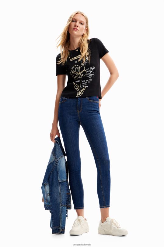 ropa 4802L121 mujer Desigual camiseta con mensaje de flores - Desigual shop