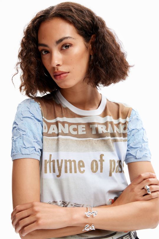 Desigual Colombia - ropa 4802L123 mujer Desigual camiseta con textura de periódico