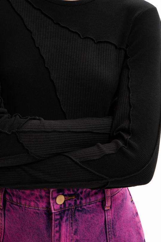 ropa 4802L145 mujer Desigual camiseta con patchwork de canalé - Desigual Colombia rebajas