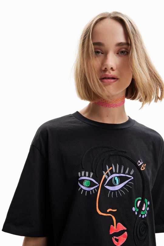 ropa 4802L950 mujer Desigual camiseta de manga corta con cara - Desigual sale damen