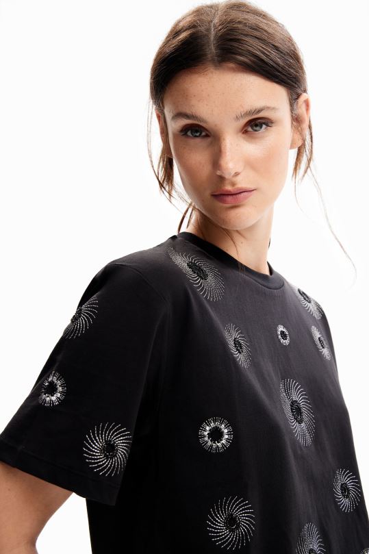 Desigual zapatos Colombia - ropa 4802L99 mujer Desigual camiseta oversize bordada