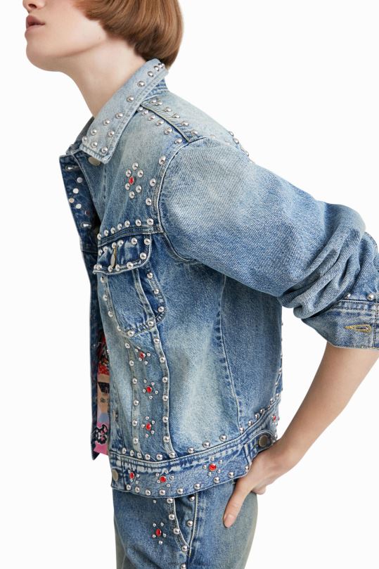 ropa 4802L1065 mujer Desigual chaqueta vaquera con tachuelas de johnson hartig - Desigual shop