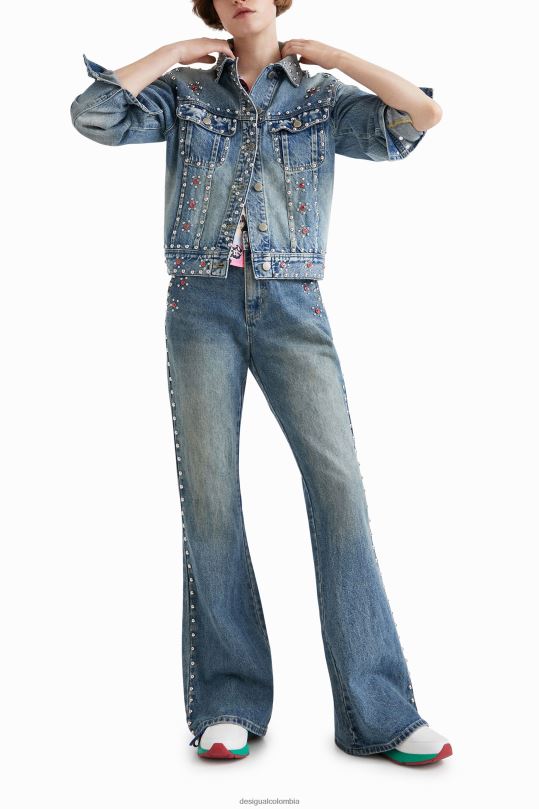 ropa 4802L1065 mujer Desigual chaqueta vaquera con tachuelas de johnson hartig - Desigual shop