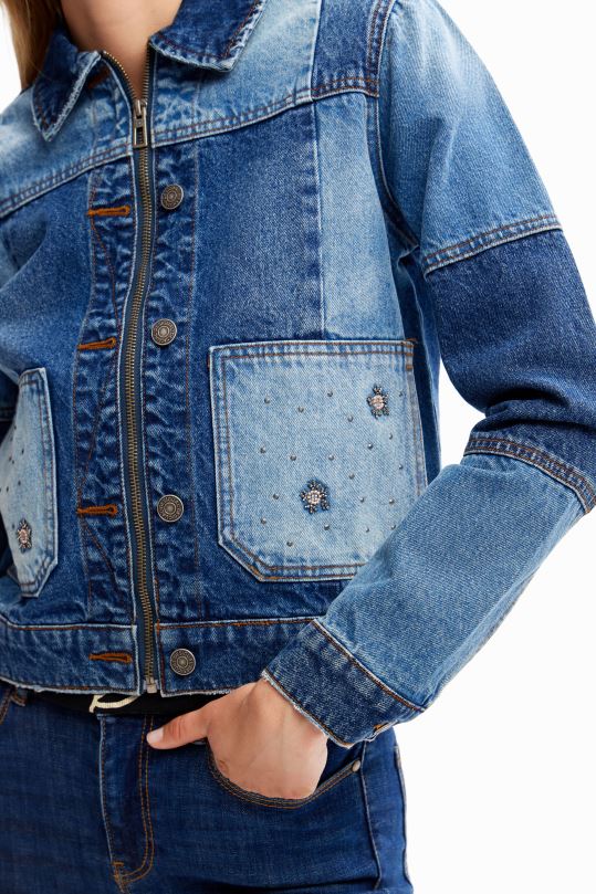 ropa 4802L240 mujer Desigual chaqueta estilo camionero de mezclilla con patchwork - Desigual sales online