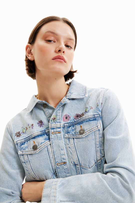 Desigual Colombia pagina oficial - ropa 4802L835 mujer Desigual chaqueta vaquera corta con flores