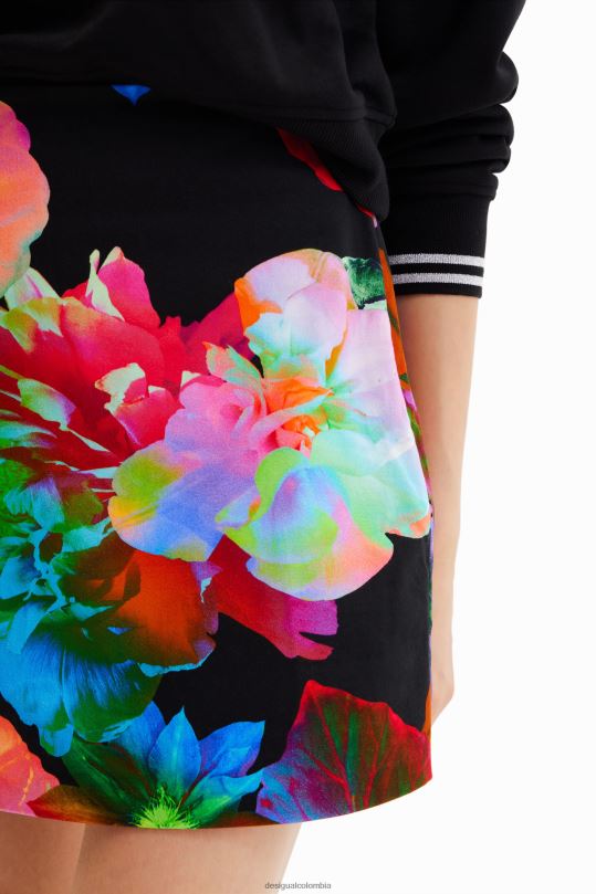 ropa 4802L1005 mujer Desigual minifalda ajustada con estampado floral - Desigual shop