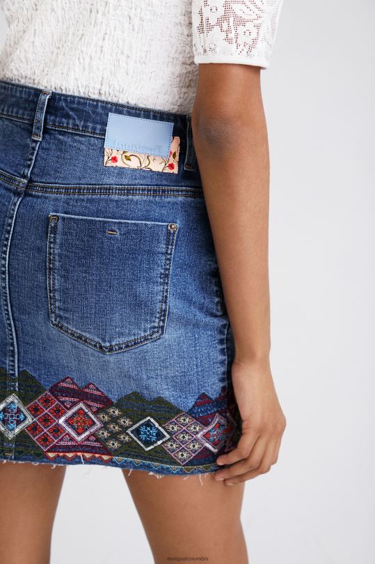 ropa 4802L1099 mujer Desigual minifalda de mezclilla con bordes - Desigual shop