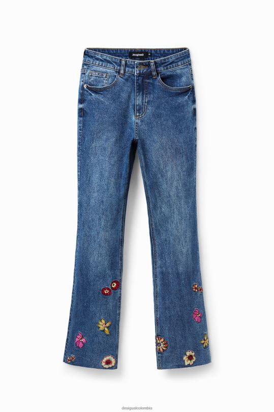 ropa 4802L1013 mujer Desigual jeans capri acampanados con bordado floral - Desigual shop