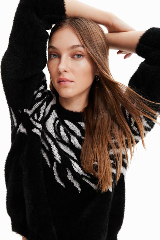 ropa 4802L1039 mujer Desigual suéter con efecto de pelo de cebra - Desigual sale damen