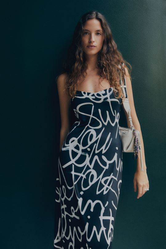Desigual Colombia pagina oficial - ropa 4802L33 mujer Desigual vestido lencero midi con mensaje