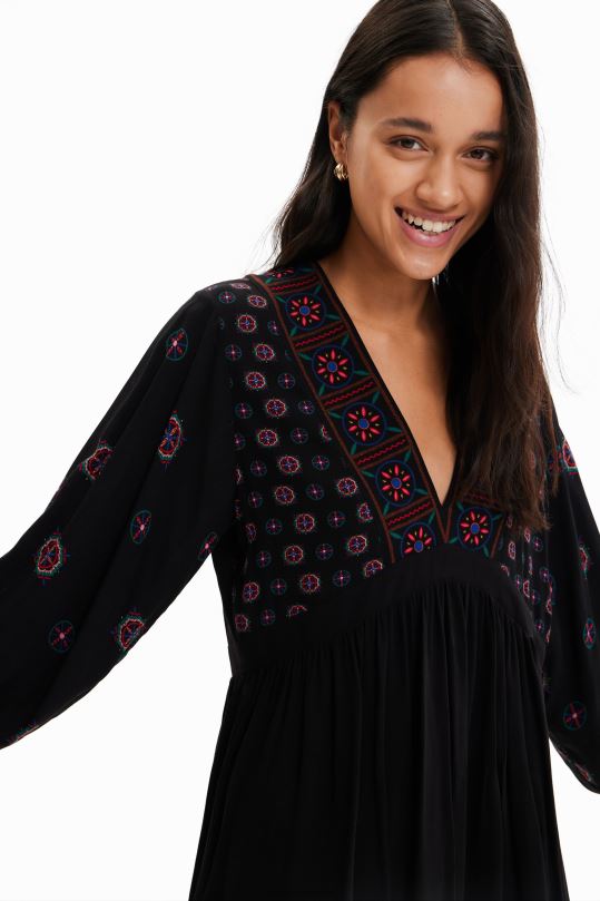 ropa 4802L410 mujer Desigual vestido corto con estampado étnico - Desigual sale damen