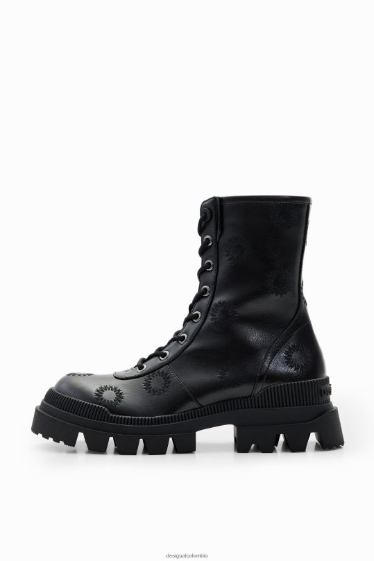 Desigual Colombia - calzado 4802L1479 mujer Desigual botas con suela track bordada