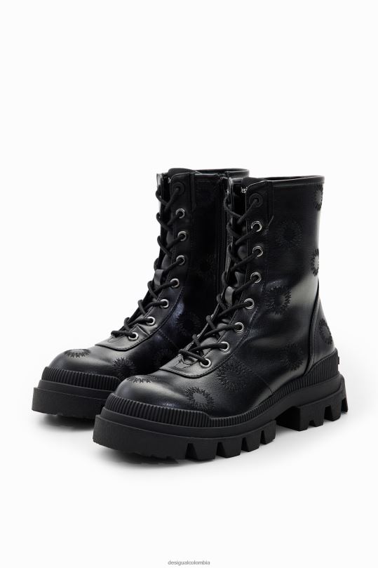 Desigual Colombia - calzado 4802L1479 mujer Desigual botas con suela track bordada